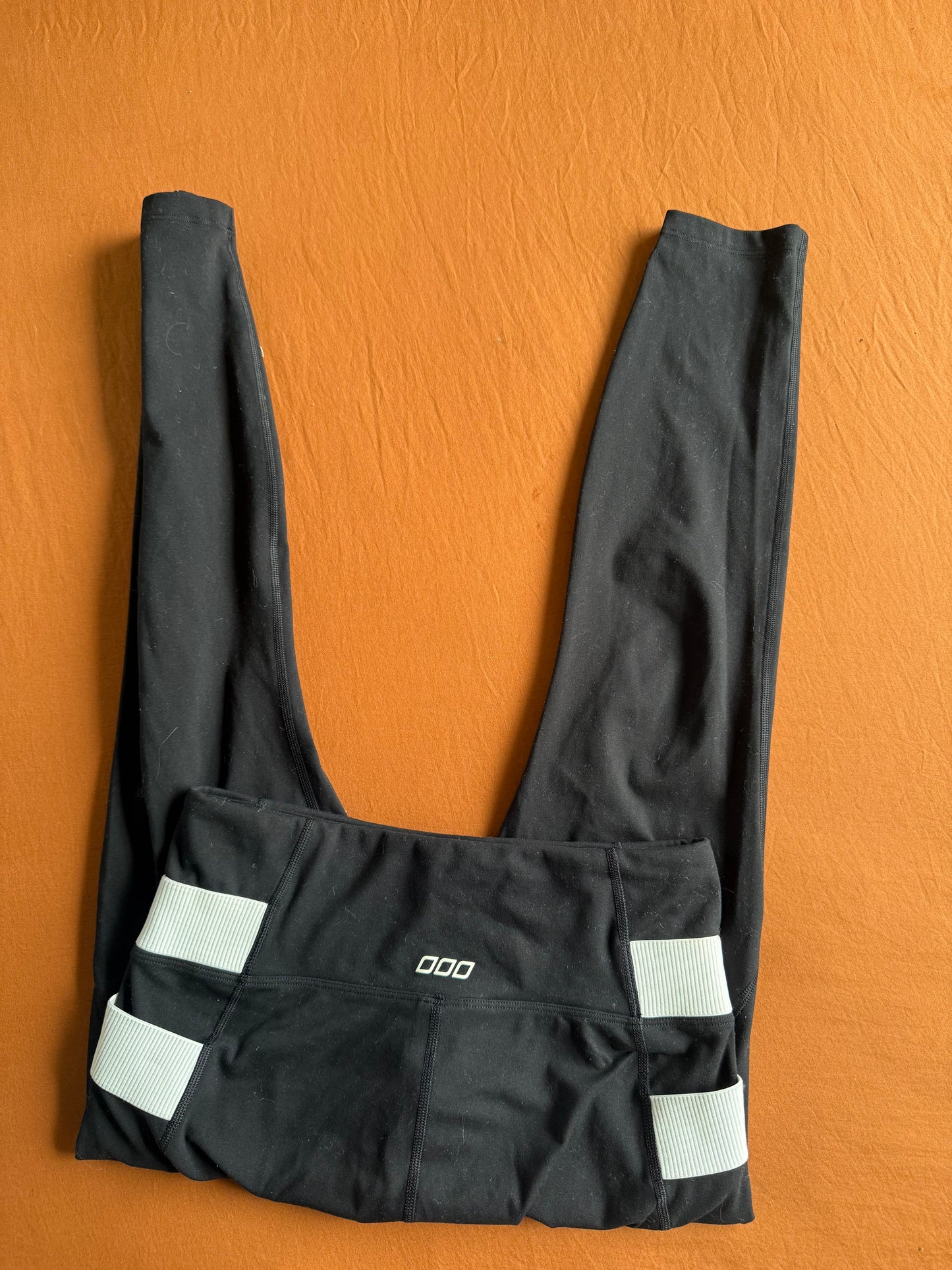 Lorna Jane Leggings - Size Medium