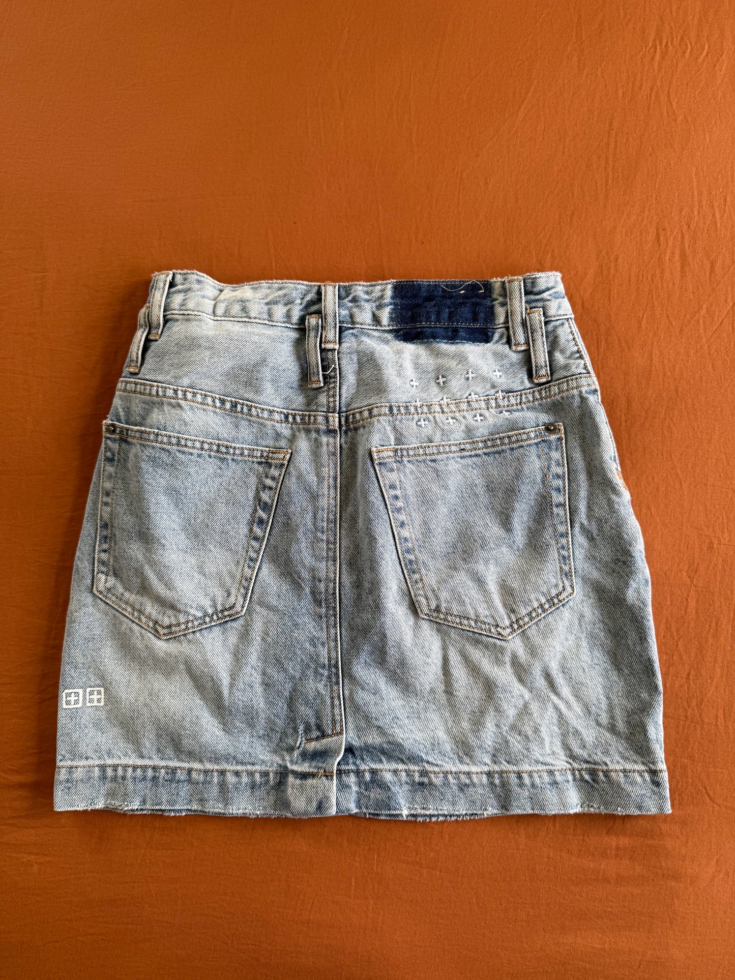 KSUBI Skirt - Size 6