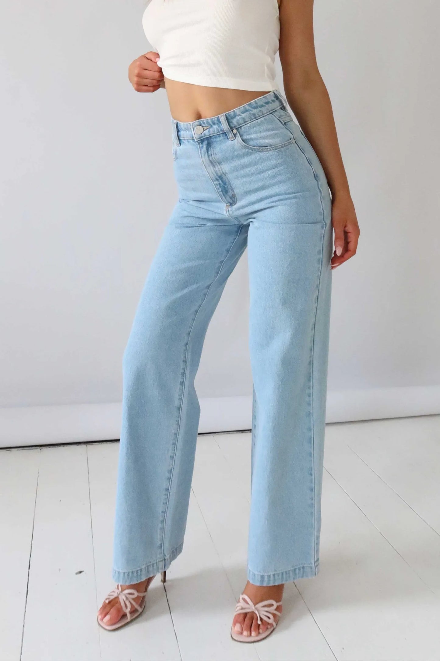Abrand Jeans - Size 8
