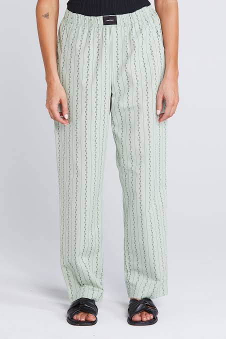 Thing Thing Sleepwear Set - Size Medium