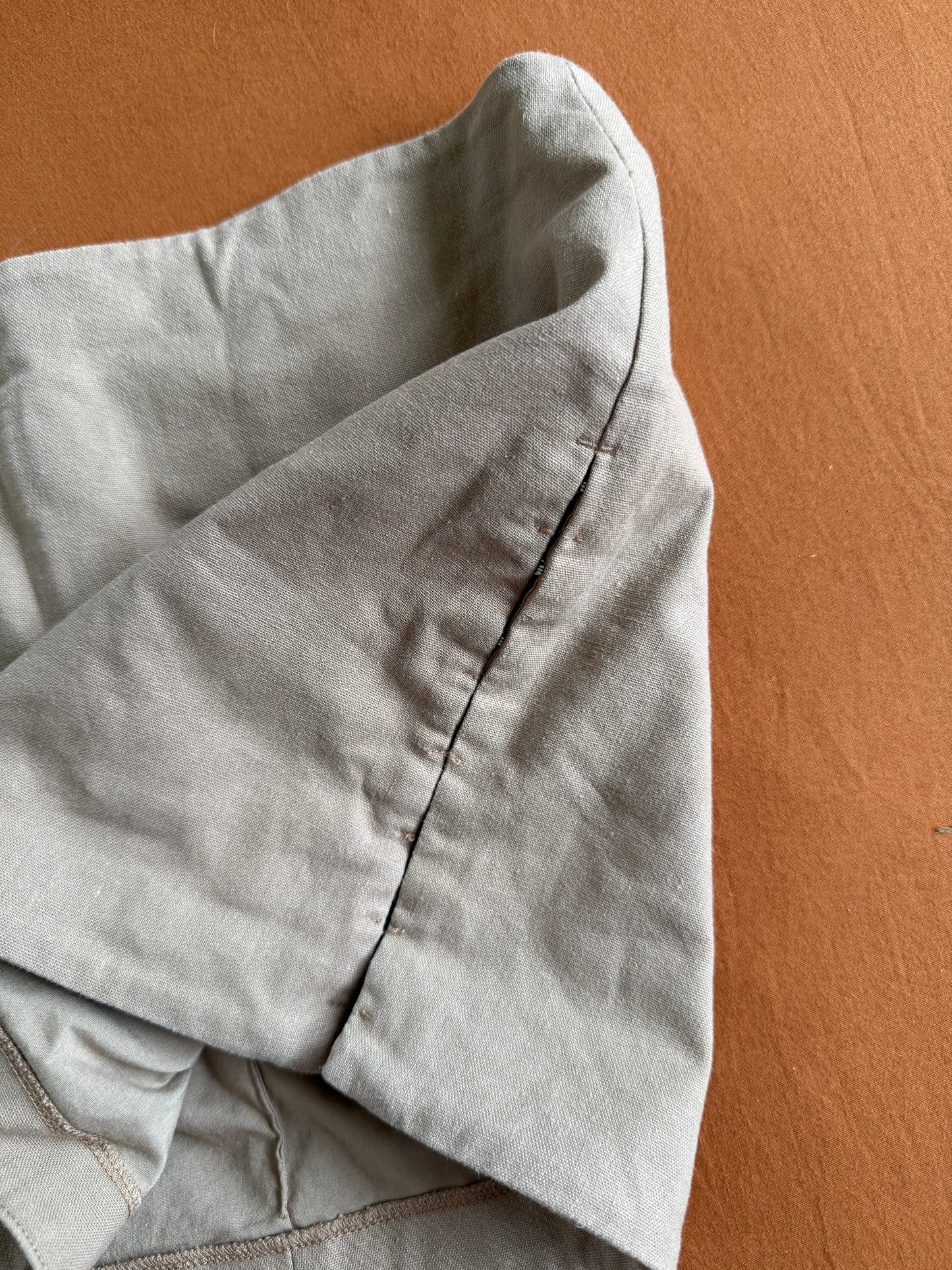 Mistress Rocks Skirt - Size Small