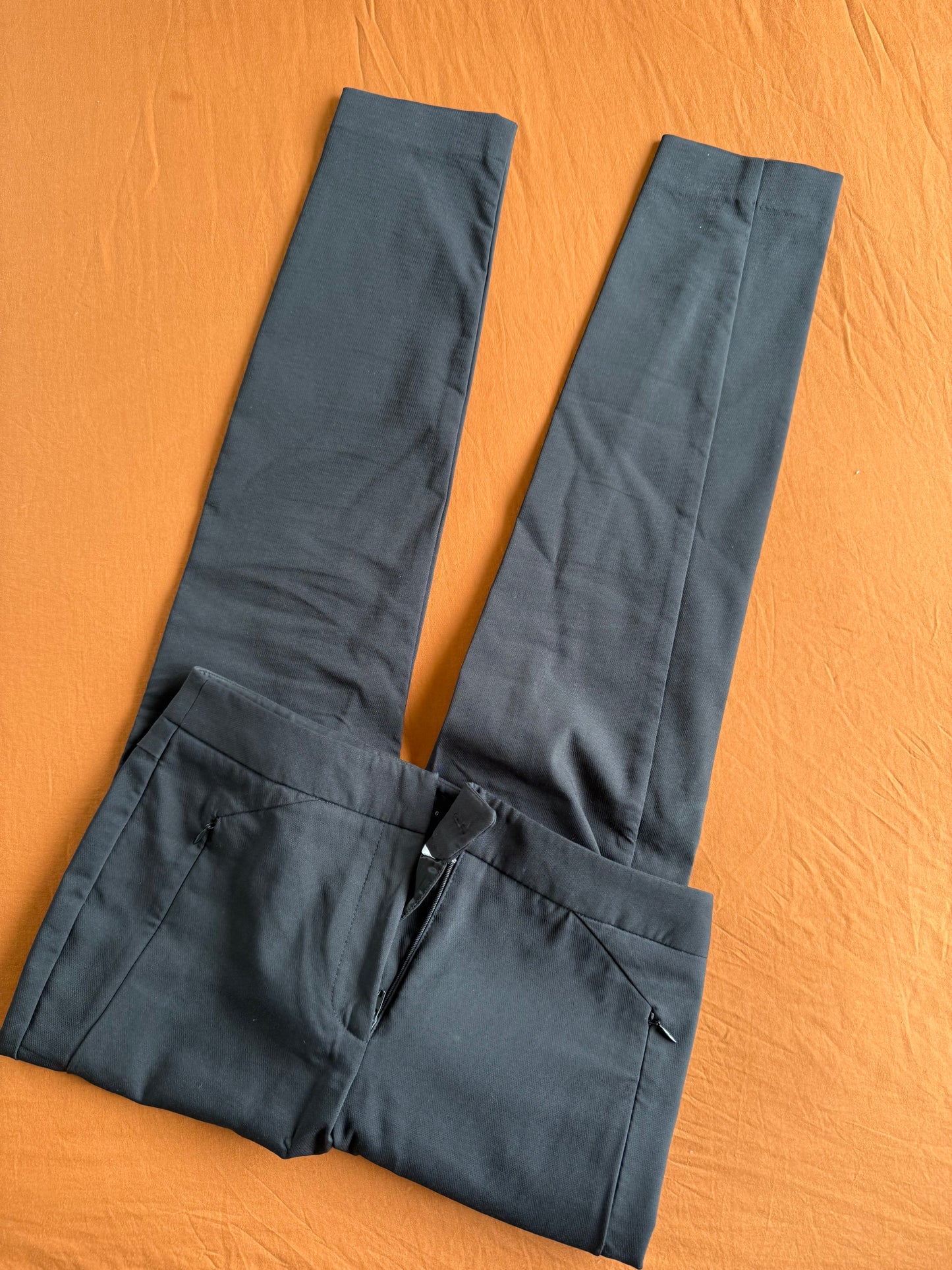 Cue Pants - Size 8