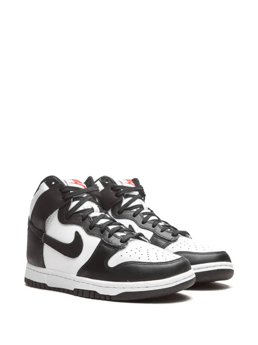 Nike Dunks High Panda - Size 9.5