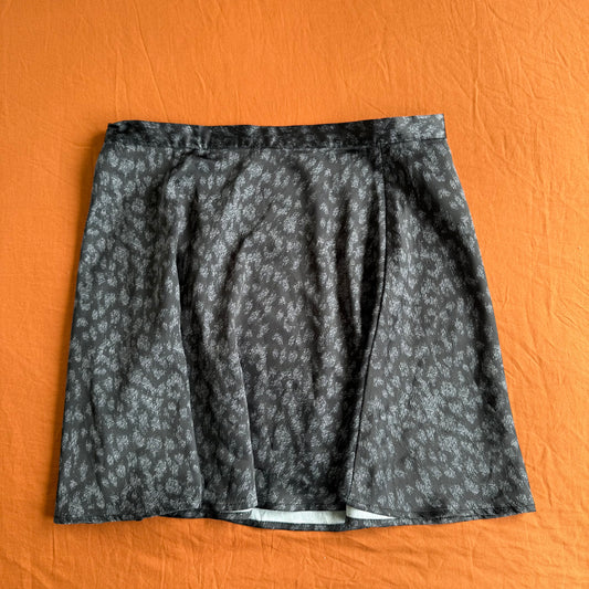 Silent Theory Skirt - Size 10