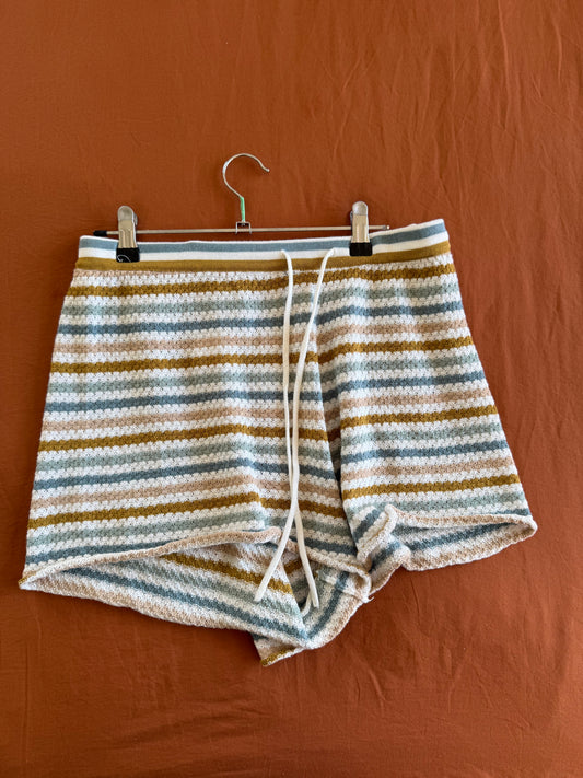 Ghanda shorts - size small