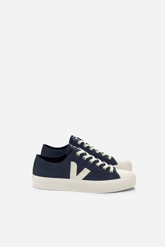 Veja Shoes - Size EU 37