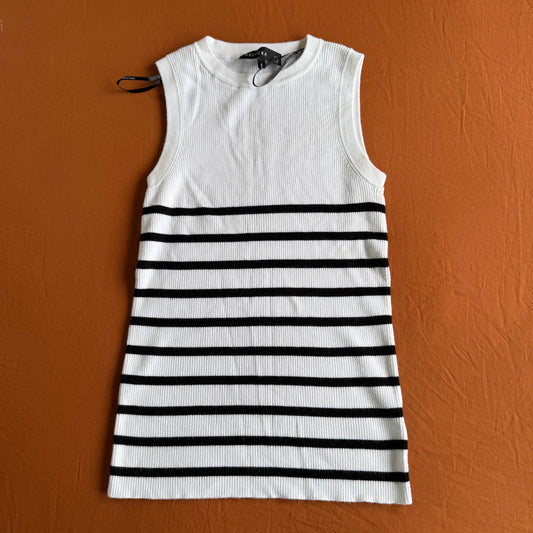 Decjuba Tank - Size 6