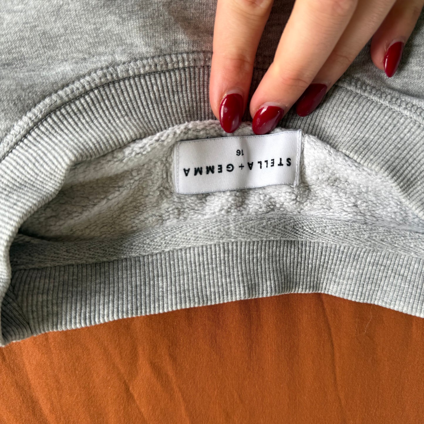 Stella & Gemma Sweatshirt - Size 16