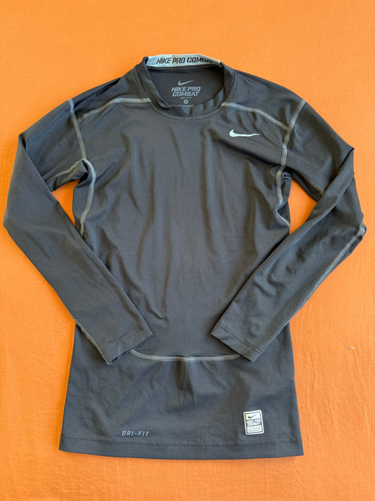 Nike Longsleeve - Size Small